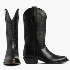 Maverick | Black 11 Maverick | Black -Thursday Boots Sales 1024x1024 Men Maverick Black 092322 FrontSide