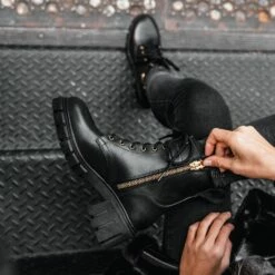 Coda | Black & Gold -Thursday Boots Sales 1024x1024 Women Coda BlackGold 011222 3