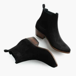 Dreamer Bootie | Black Suede 11 Dreamer Bootie | Black Suede -Thursday Boots Sales 1024x1024 Women DreamerBootie Black 081321 Flatlay3