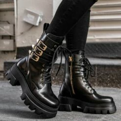 Dynasty | Black & Gold -Thursday Boots Sales 1024x1024 Women Dynasty Black Gold 022522 1