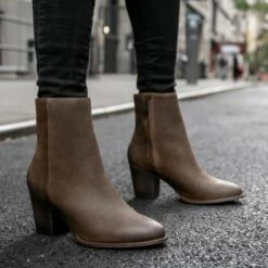 Highline | Savanna -Thursday Boots Sales 1024x1024 Women Highline Savannah 010423 1