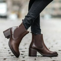 Knockout | Chocolate -Thursday Boots Sales 1024x1024 Women Knockout Chocolate 210205 1
