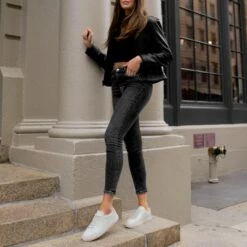 Women's Legacy | White X Blush -Thursday Boots Sales 1024x1024 Women Legacy LowTop White Pink 092922 3