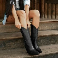 Rodeo | Black -Thursday Boots Sales 1024x1024 Women Rodeo Black 052622 1