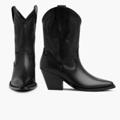 Sierra | Black -Thursday Boots Sales 1024x1024 Women Sierra Black 032823 FrontSide