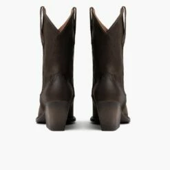 Sierra | Tobacco -Thursday Boots Sales 1024x1024 Women Sierra Tobacco 032823 Rear