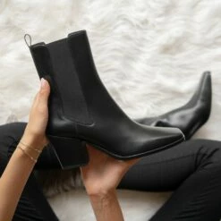 Soho | Black 17 Soho | Black -Thursday Boots Sales 1024x1024 Women Soho Black 090921 3