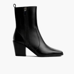 Soho Zip | Black -Thursday Boots Sales 1024x1024 Womens SohoZip Black 092222 SideZipper